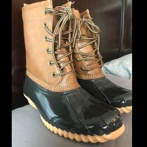 The Original Duck Boot